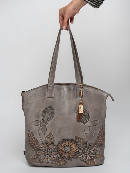 PEONIA: Grey leather handcrafted shoulder bag by Art N Vintage