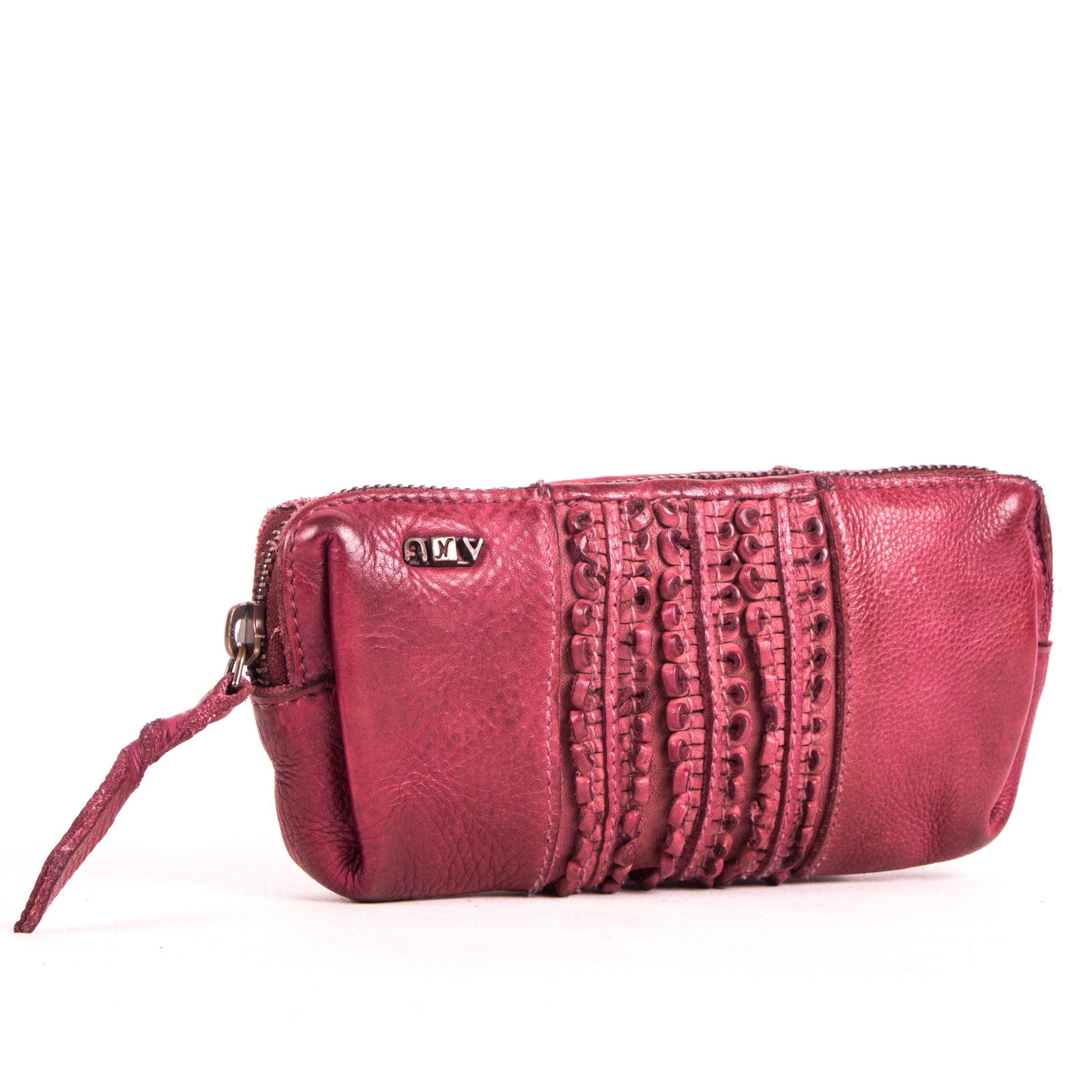 Art N Vintage – Women’s milano leather red pouch