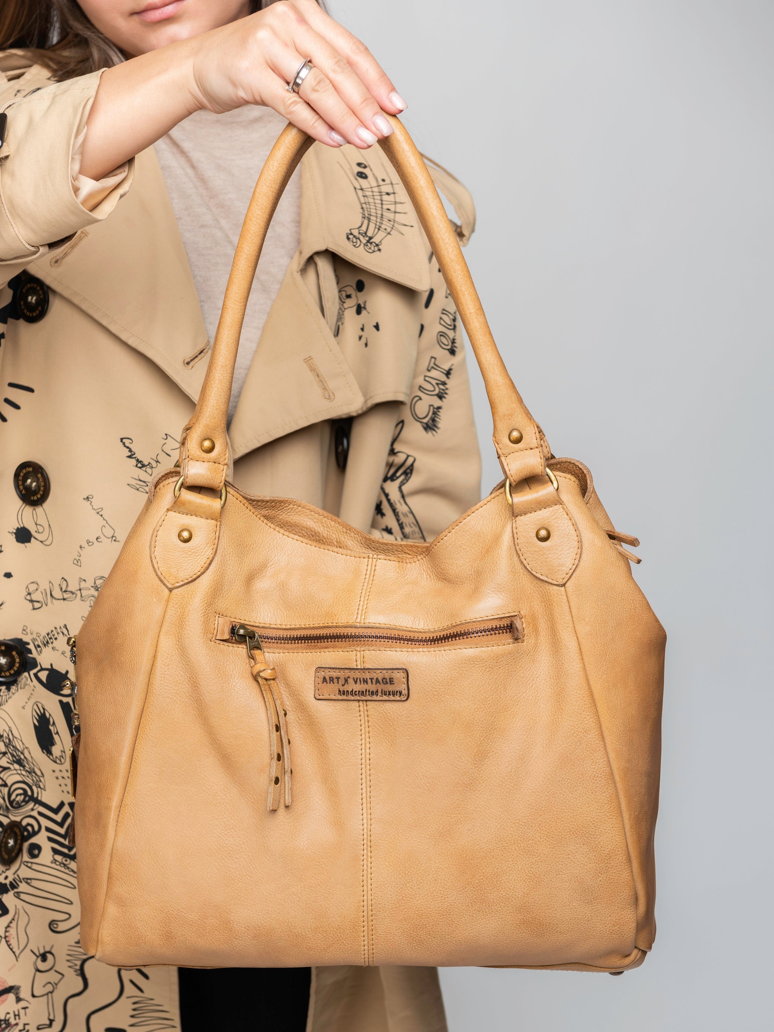 CARLA: Mustard leather shoulder crossbody bag by Art N Vintage