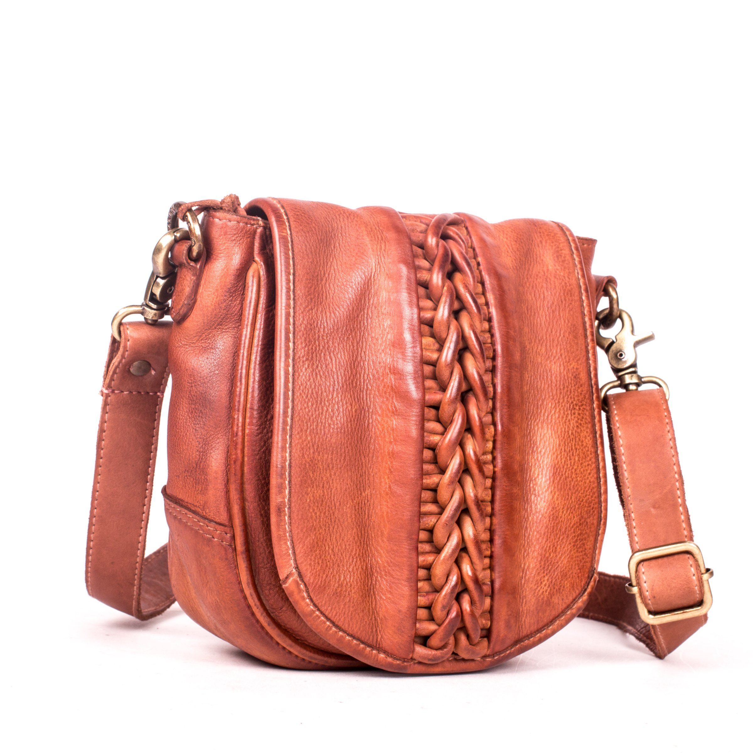 Art N’ Vintage – Women’s Cognac Milano leather Sling Bag